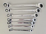 Mac Tools 7PC Reversible Ratcheting Box Wrench Set Metric Point 7-19, 21 RWB06. Fixed Price $219.00.
