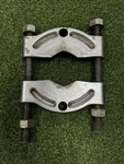 Mac Tools Bearing Separator 3/8"- 4-5/8" (9MM-117MM) PB1123. Fixed Price $70.00.