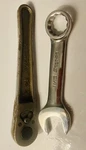 Snap FV71 3/8 Drive Ratchet & Combination Wrench 11/16 OX122B. Fixed Price $45.00.