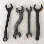Lot Of Vintage 1 Blue Point 82426 Wrench S 5/8" & Unbranded. Fixed Price $9.90.