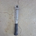 Tohnichi PQL25N Preset Torque Wrench W/fixed Ratchet Head (3/8" Square Drive). Fixed Price $25.00.