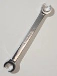 Snap-on Tools 3/4" 13/16" Sae Double Flare Nut 6PT Line Wrench RXFS2426A. Fixed Price $29.95.