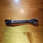 Blue Point Mw 310 Double-ended Ratchet Wrench 9MM And 10MM. Fixed Price $15.00.