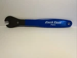 Park Tool PW-5 15MM Bicycle Pedal Wrench Vinyl Dipped Handle Usa. Fixed Price $14.00.