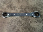 Lang RB-2024 5/8" & 3/4" 12 Point Combination Ratcheting Box Wrench (BN364). Fixed Price $11.99.