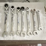 Stanley 7PC Sae Ratcheting Flex-head Combination Wrench Set, Chrome Vanadium. Fixed Price $25.00.