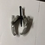 Jaws Gear Puller Kd# 2292 Usa K-d. Fixed Price $22.00.